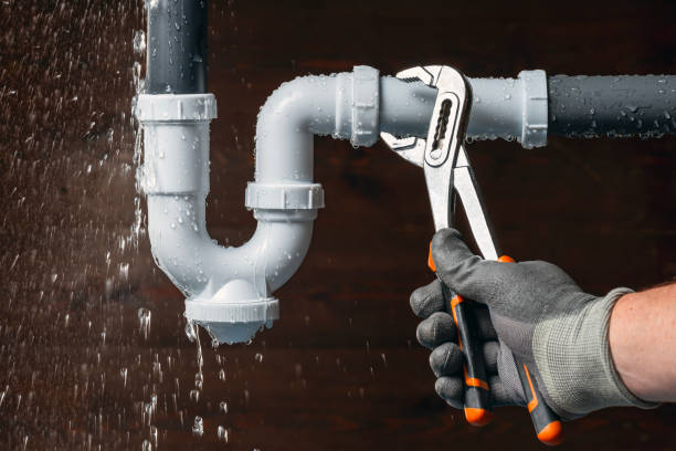 Professional Gas Line Repair technician working in Lawrence, IN